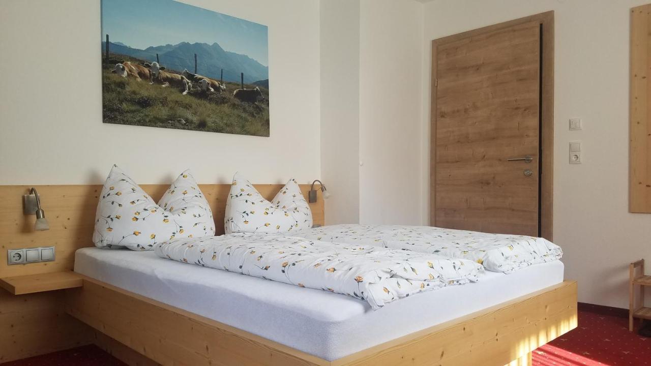 مبيت وإفطار جيرلوس Haus Maria المظهر الخارجي الصورة