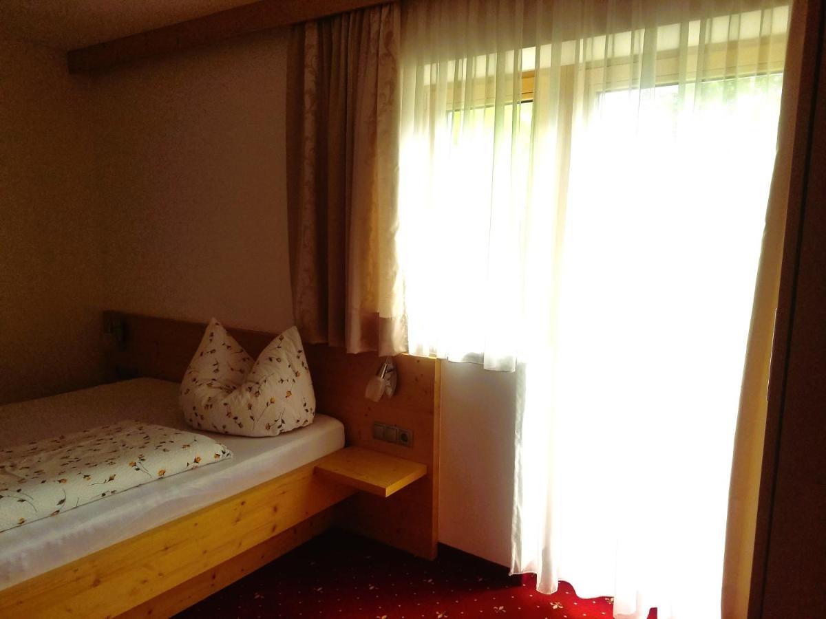 مبيت وإفطار جيرلوس Haus Maria المظهر الخارجي الصورة